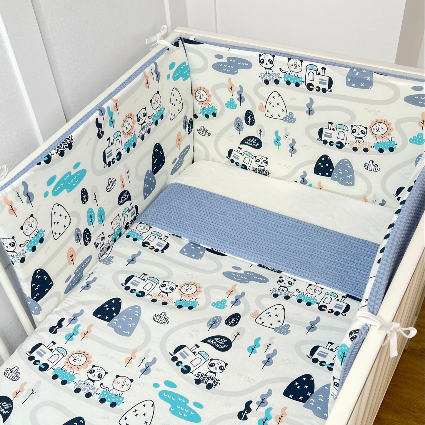 Funda nordica colección "Animalitos del tren"
